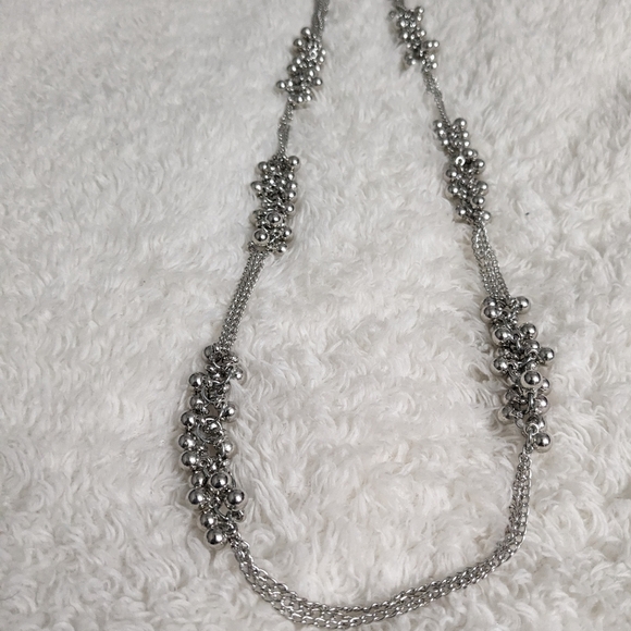 Sliver Beaded Necklace. NWT. - Picture 3 of 6